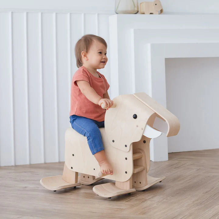 WALKING ELEPHANT
